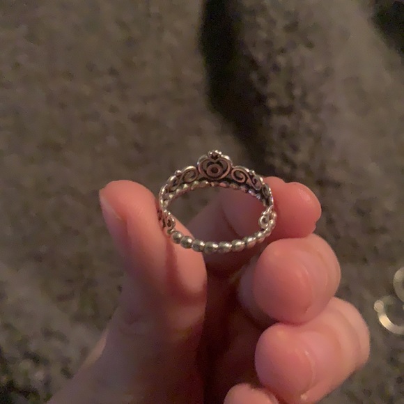 Pandora Princess Ring size 58 (8.5) - Picture 2 of 4